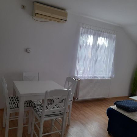 Apartman Giovanni 阿然德洛维克 外观 照片