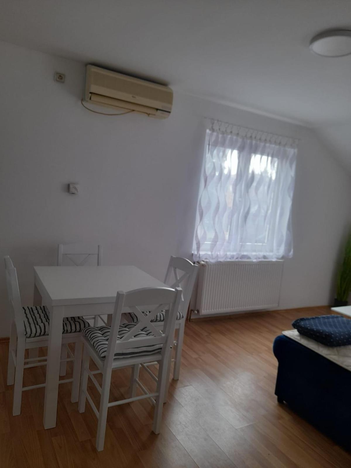 Apartman Giovanni 阿然德洛维克 外观 照片